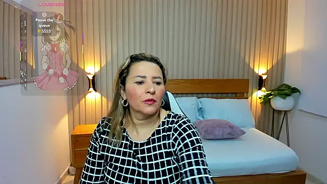 luciana ballesteros  online show from 05/29/26, 12:11