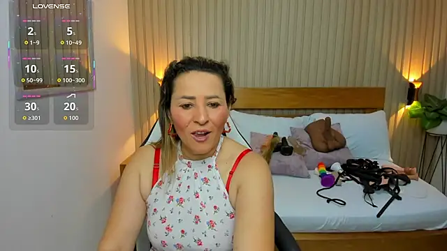 luciana ballesteros  online show from 07/16/26, 12:24