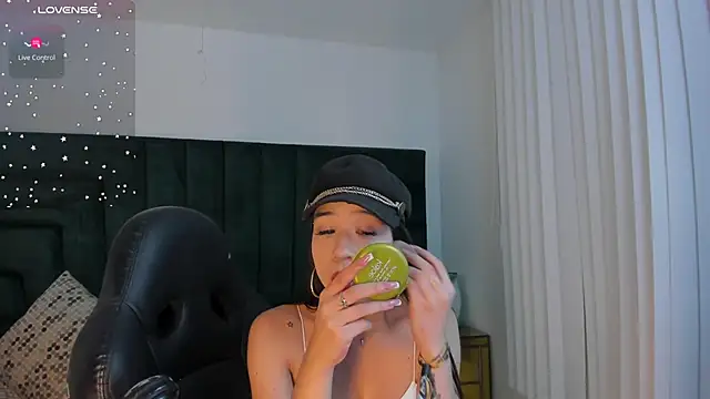 FaloonRoussel online show from 02/12/26, 06:18