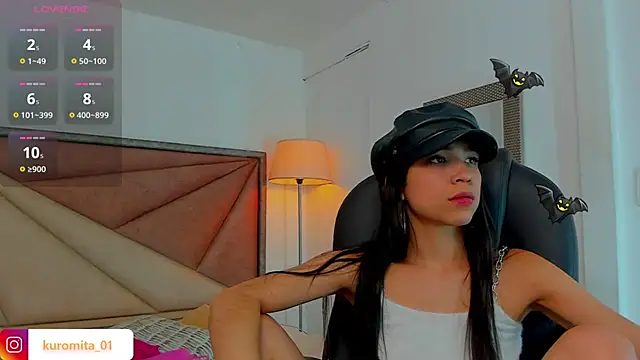 Snapshot of FaloonRoussel chatting on 03/08/25, 06:16 FaloonRoussel online show from 03/08/25, 06:16