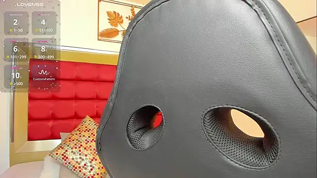 FaloonRoussel online show from 11/11/25, 06:25