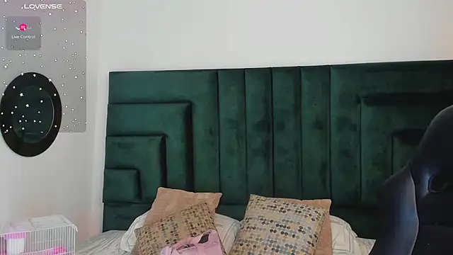 FaloonRoussel online show from 11/07/25, 06:12