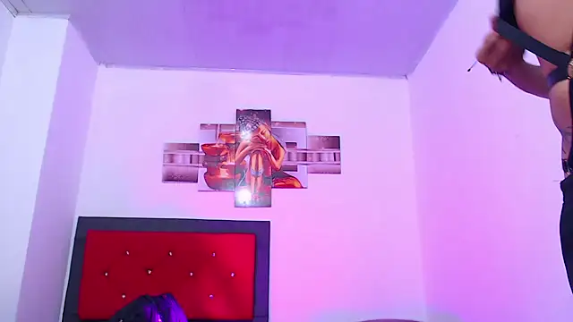 Snapshot of lilithnyx333 chatting on 07/14/26, 07:31 lilithnyx333 online show from 07/14/26, 07:31