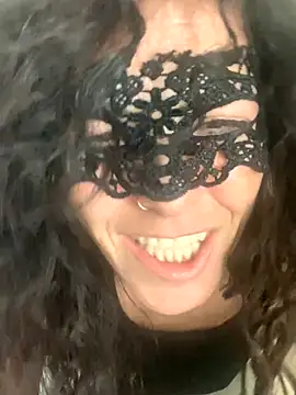 EmySkinny85 online show from 11/30/25, 05:08