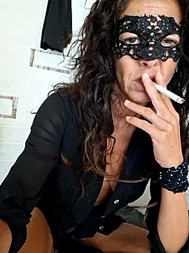 EmySkinny85 online show from 09/25/25, 09:15