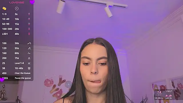 Aleejaa   online show from 03/31/26, 11:01