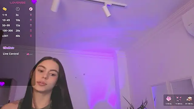 Aleejaa   online show from 04/04/26, 11:28