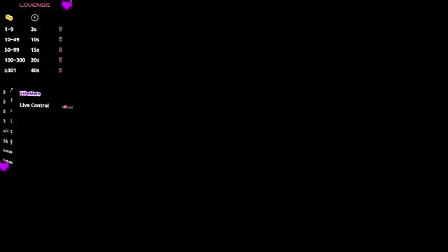 Snapshot of Aleejaa__ chatting on 11/25/25, 11:21 Aleejaa online show from 11/25/25, 11:21