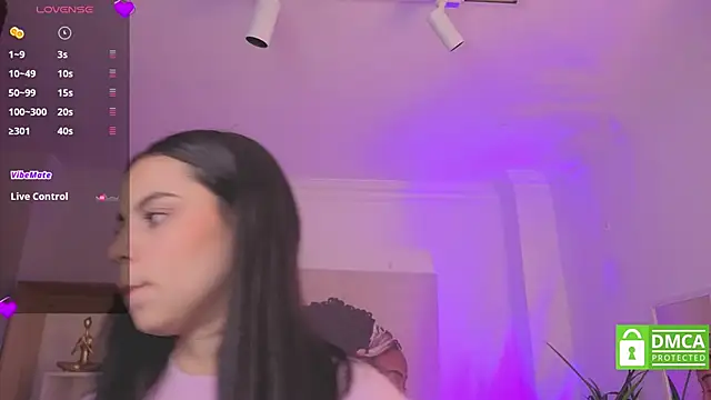 Snapshot of Aleejaa__ chatting on 11/04/25, 03:32 Aleejaa online show from 11/04/25, 03:32