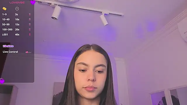 Aleejaa   online show from 03/25/26, 11:20