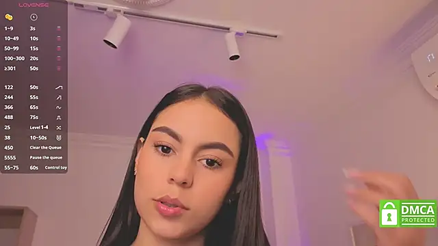 Snapshot of Aleejaa__ chatting on 09/29/25, 11:49 Aleejaa online show from 09/29/25, 11:49