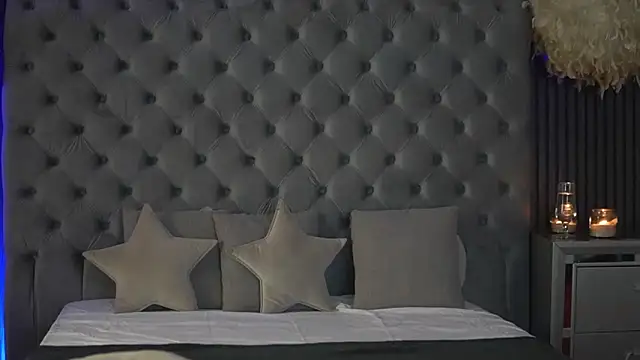 AmelyNoir online show from 10/24/25, 06:18