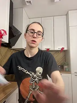 MartiniiSelenna online show from 03/16/26, 06:39