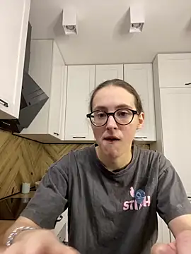 Snapshot of MartiniiSelenna chatting on 09/23/25, 05:47 MartiniiSelenna online show from 09/23/25, 05:47