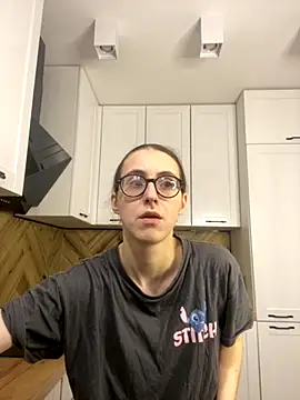 Snapshot of MartiniiSelenna chatting on 12/01/25, 06:47 MartiniiSelenna online show from 12/01/25, 06:47