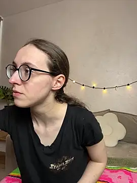 MartiniiSelenna online show from 05/07/26, 05:44