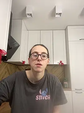 MartiniiSelenna online show from 12/23/25, 06:56