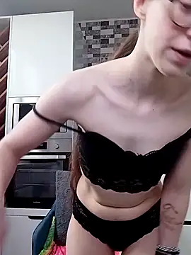 Snapshot of MartiniiSelenna chatting on 03/20/25, 08:42 MartiniiSelenna online show from 03/20/25, 08:42