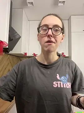 MartiniiSelenna online show from 12/22/25, 06:57