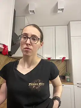 MartiniiSelenna online show from 03/28/26, 06:36