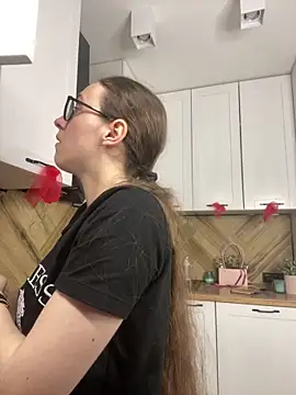 MartiniiSelenna online show from 04/04/26, 05:47