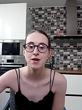 Snapshot of MartiniiSelenna chatting on 03/19/25, 12:45 MartiniiSelenna online show from 03/19/25, 12:45