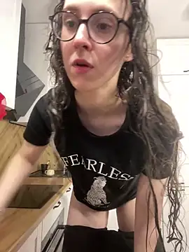 MartiniiSelenna online show from 04/03/26, 05:25