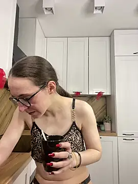 MartiniiSelenna online show from 04/09/26, 05:53