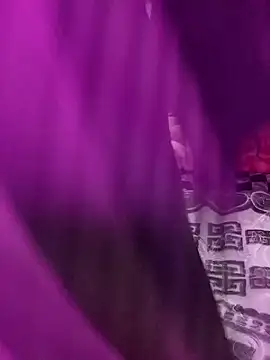 Snapshot of silina-25 chatting on 02/24/26, 11:38 silina-25 online show from 02/24/26, 11:38