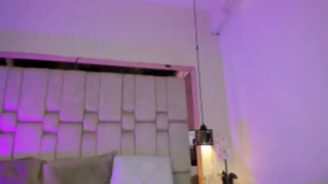 AngelineHeet online show from 04/12/26, 10:57