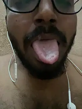 Snapshot of Yours_Teluguboii chatting on 02/12/26, 07:02 Yours Teluguboii online show from 02/12/26, 07:02