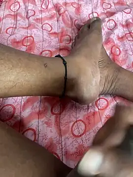 Snapshot of Yours_Teluguboii chatting on 02/24/26, 06:03 Yours Teluguboii online show from 02/24/26, 06:03