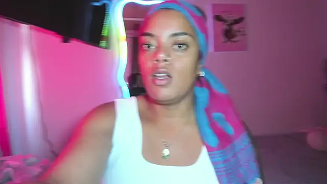 Snapshot of ladyrd1 chatting on 01/12/26, 08:47 ladyrd1 online show from 01/12/26, 08:47