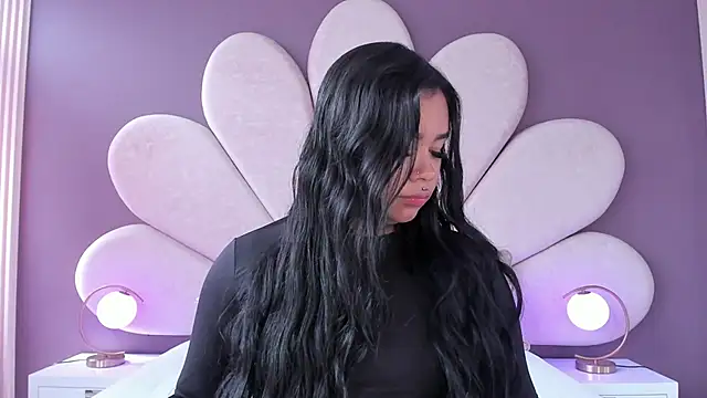 MarianaGarciaa   online show from 09/25/25, 07:09