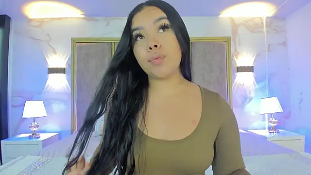 Snapshot of MarianaGarciaa__ chatting on 06/08/26, 07:14 MarianaGarciaa online show from 06/08/26, 07:14