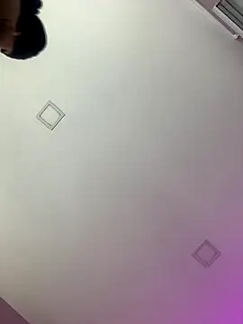 MarianaGarciaa   online show from 12/21/25, 06:53