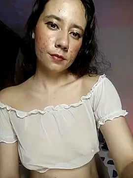 lovely kitt online show from 10/29/25, 01:26