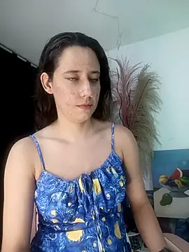 Snapshot of lovely_kitt chatting on 01/16/26, 11:20 lovely kitt online show from 01/16/26, 11:20