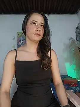 lovely kitt online show from 05/22/26, 03:26