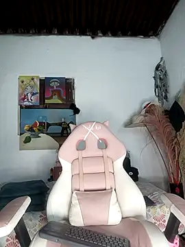 lovely kitt online show from 03/27/26, 10:11