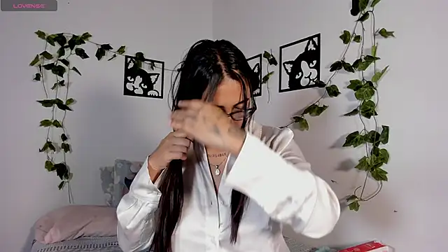 melanieecox online show from 10/09/25, 11:38