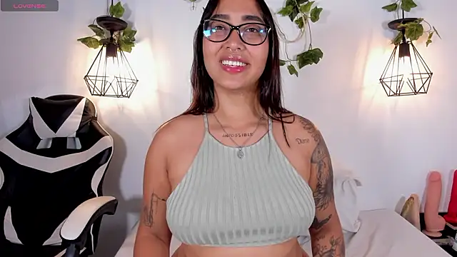 melanieecox online show from 03/25/26, 11:14