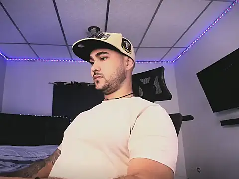 Sebas-hott online show from 03/05/26, 10:27