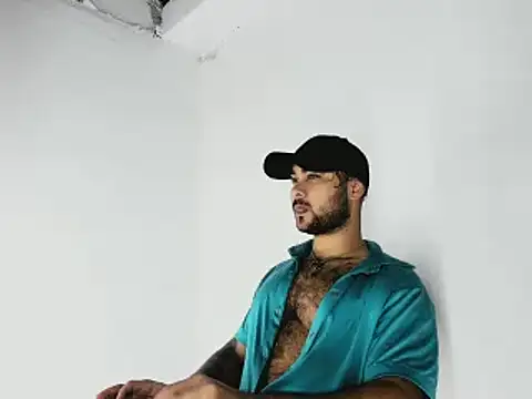 Sebas-hott online show from 10/23/25, 10:30