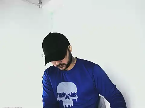 Sebas-hott online show from 10/12/25, 10:22