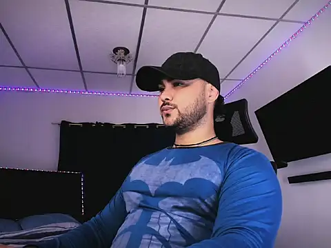 Sebas-hott online show from 02/02/26, 09:14