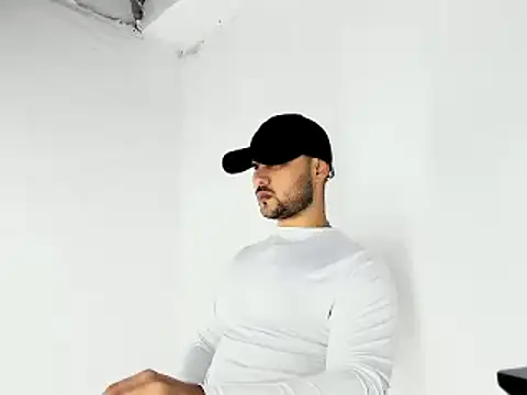 Sebas-hott online show from 10/31/25, 10:27