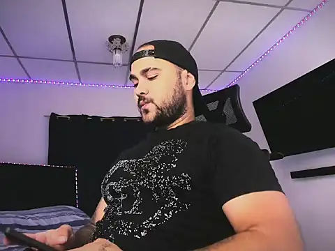 Sebas-hott online show from 02/14/26, 11:38