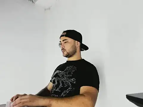 Sebas-hott online show from 11/02/25, 10:15