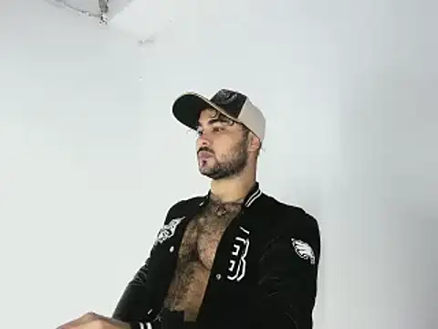 Sebas-hott online show from 10/21/25, 10:53